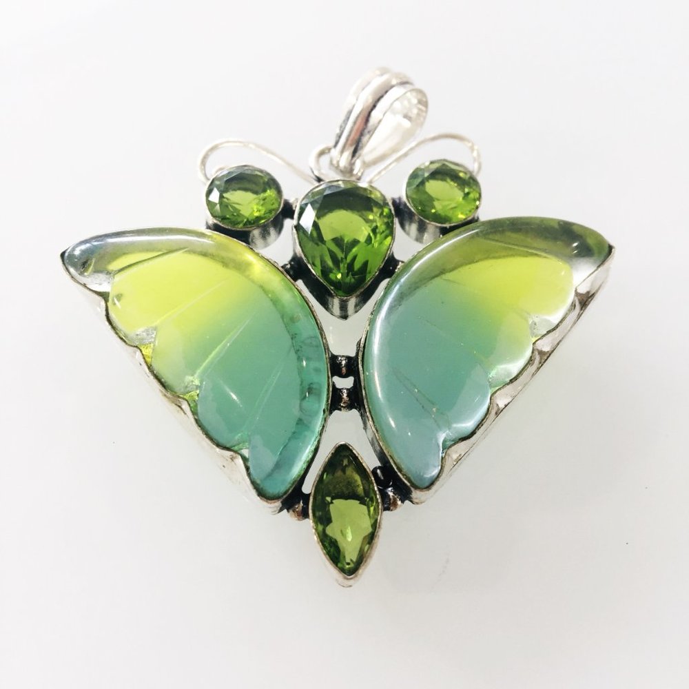 Butterfly Silver Pendant - Picture 2 of 3